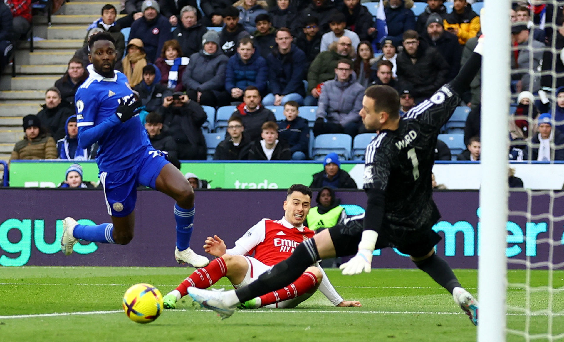 能在比赛后 能在比赛后